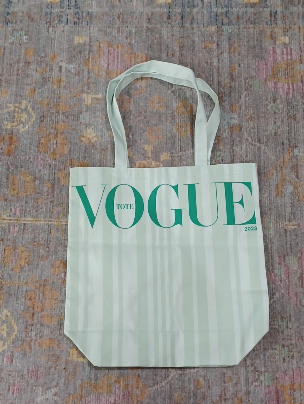 Vogue Tote Bag
